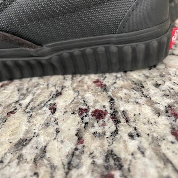 Vans Black Widow - Picture 6 of 10